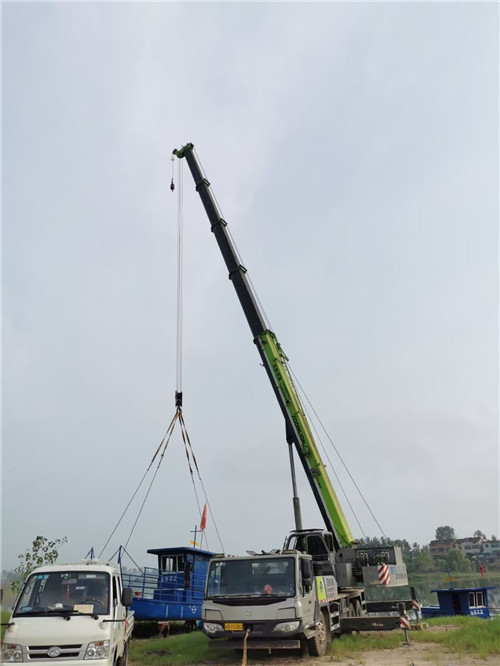 安丘市桥梁建设吊装案例